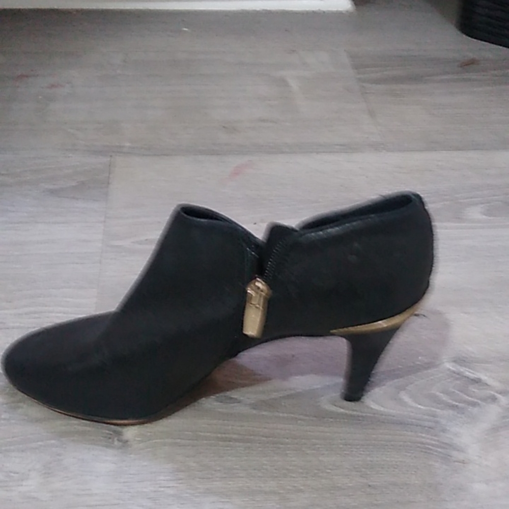 Vincent camutu  heels - Picture 3 of 6